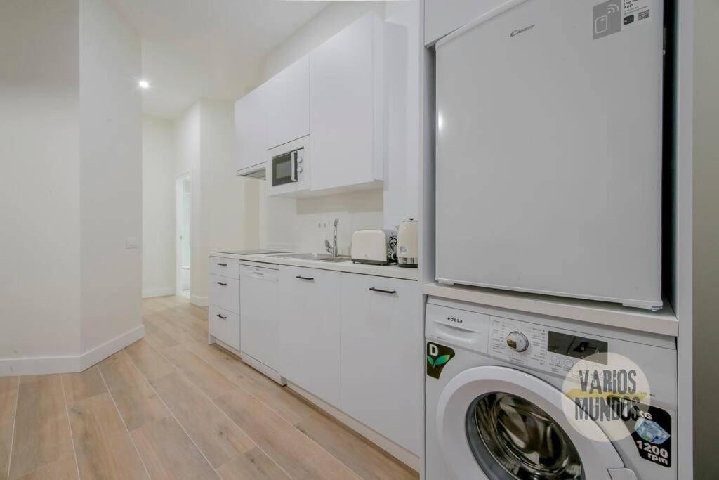Cool Y Centrico Apt 6Px En Plena Plaza Del Carmen E2 Мадрид Екстер'єр фото